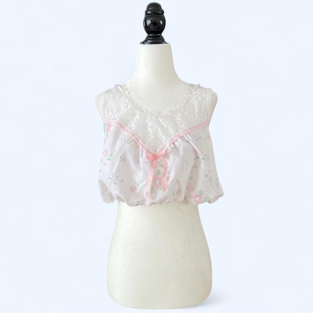Vintage White Floral Lace Crop Top Dainty Milkmaid Coquette Feminine Large